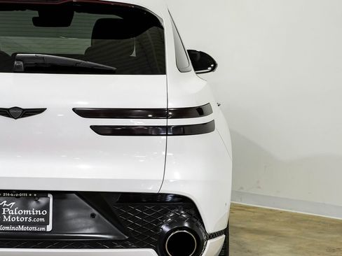 Used 2022 Genesis GV70 3.5T Sport w/ Sport Prestige Package image 44