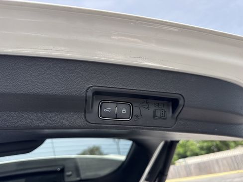 Used 2020 Ford Explorer ST w/ Premium Technology Package AWD/4WD image 37