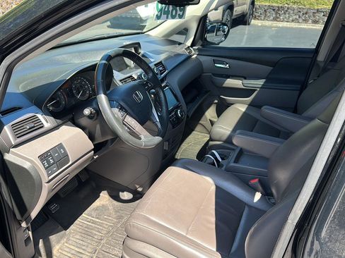 Used 2014 Honda Odyssey Touring image 11