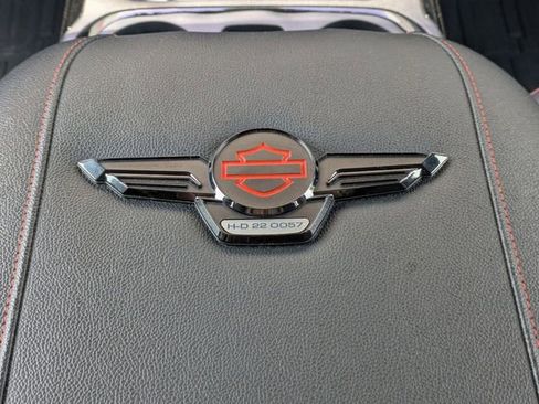 Used 2022 GMC Sierra 1500 SLT w/ SLT Premium Plus Package image 22