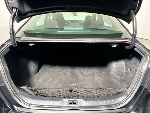 Used 2023 Nissan Altima 2.5 SV FWD image 34