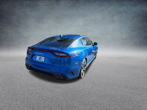Used 2020 Kia Stinger GT2 image 21
