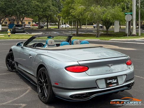 Used 2022 Bentley Continental GT AWD/4WD image 46