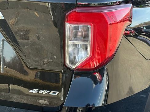 Certified 2023 Ford Explorer XLT w/ Equipment Group 202A image 32