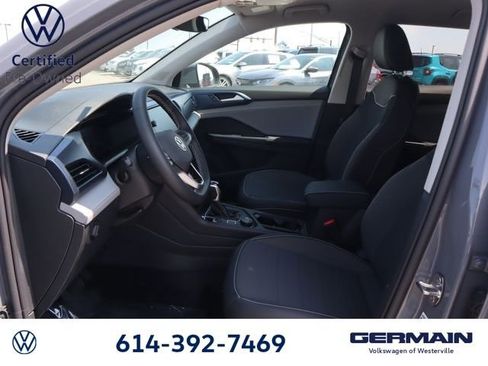 Certified 2024 Volkswagen Taos SE image 14
