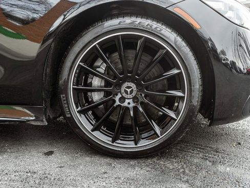 Used 2022 Mercedes-Benz S 500 4MATIC image 4