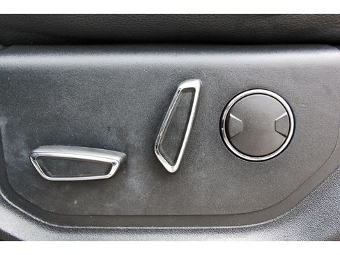 Used 2019 Ford Expedition Limited AWD/4WD image 35