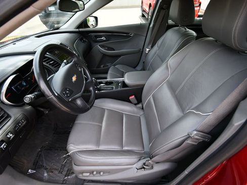 Used 2015 Chevrolet Impala LTZ FWD image 16