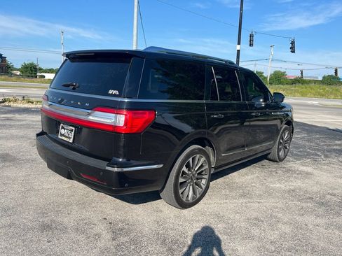 Used 2021 Lincoln Navigator Reserve w/ Luxury Package AWD/4WD image 3