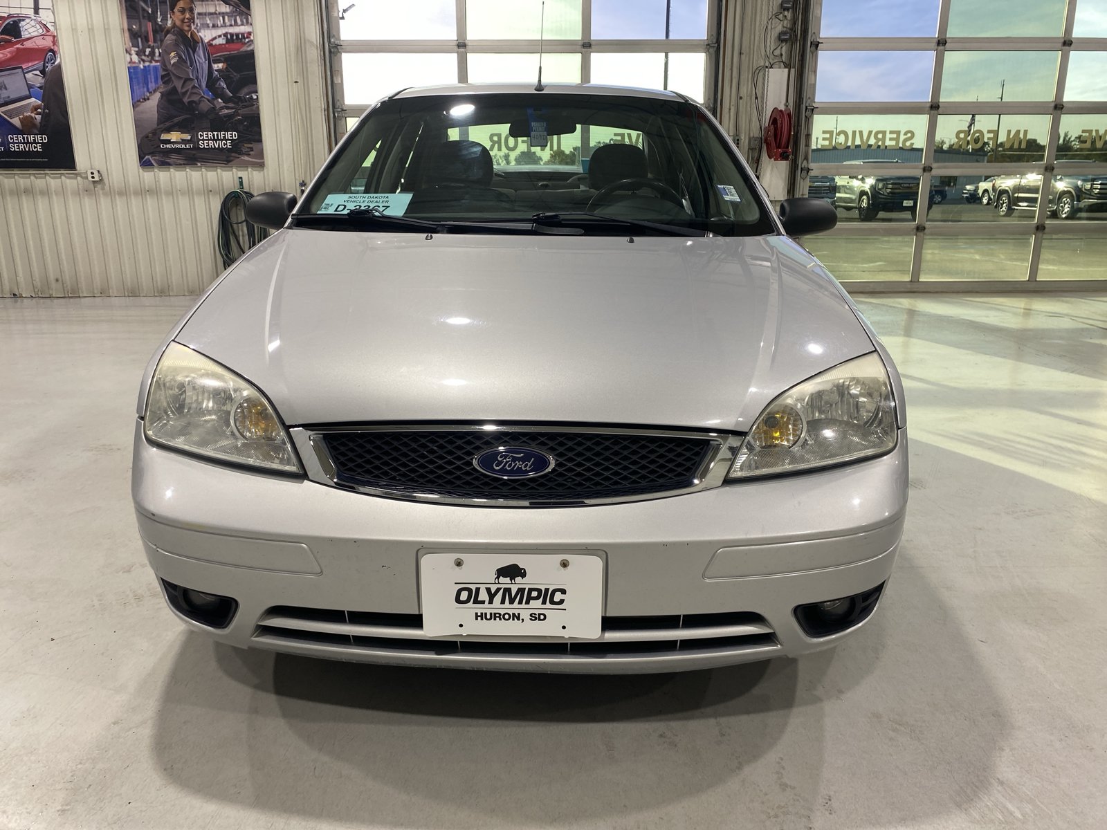 Used 2007 Ford Focus SES FWD image 2