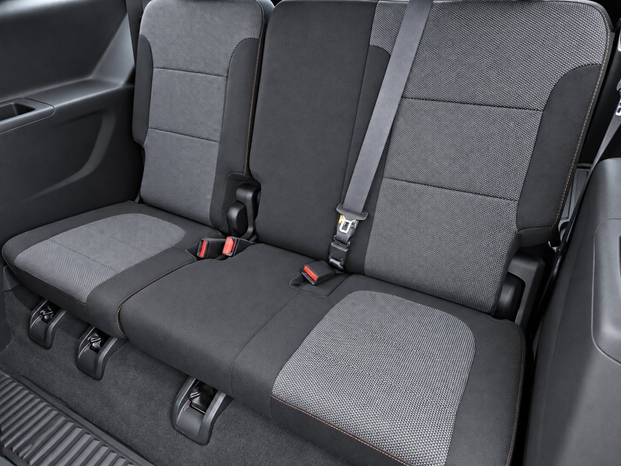 Certified 2019 Chevrolet Traverse LT FWD image 28
