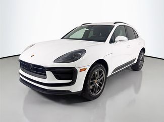 Certified 2025 Porsche Macan video 1