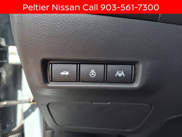 New 2026 Nissan Sentra SR w/ SR Premium Package FWD image 16