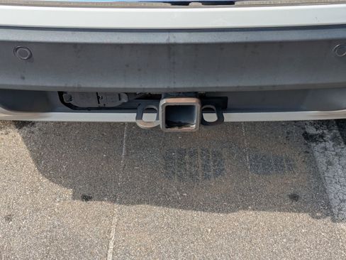 Certified 2022 Ford Explorer Limited w/ Equipment Group 301A image 35