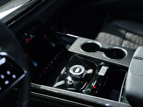 Used 2026 Cadillac Escalade V image 20