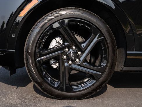 Used 2024 Chevrolet Equinox EV RS image 8