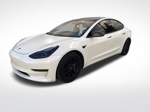 Used 2021 Tesla Model 3 Long Range AWD/4WD image 4