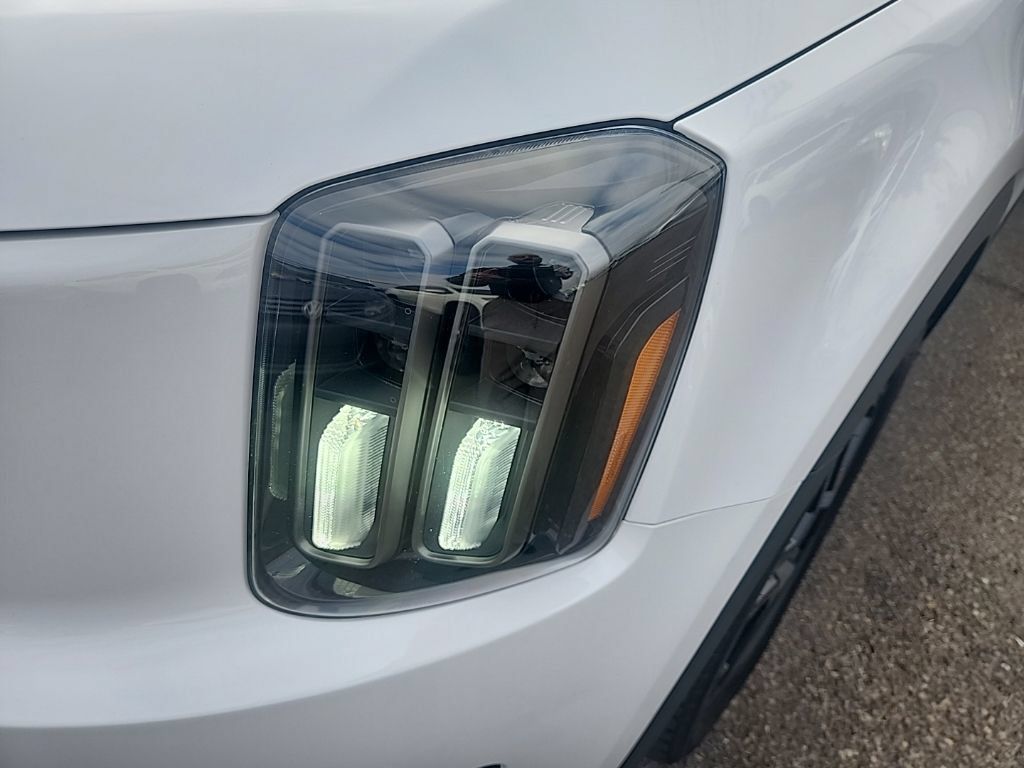 Certified 2023 Kia Telluride EX X-Line AWD/4WD image 6
