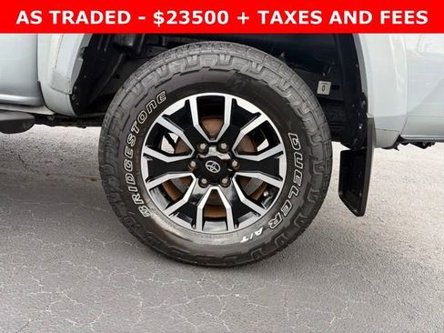 Used 2020 Toyota Tacoma TRD Sport RWD image 10