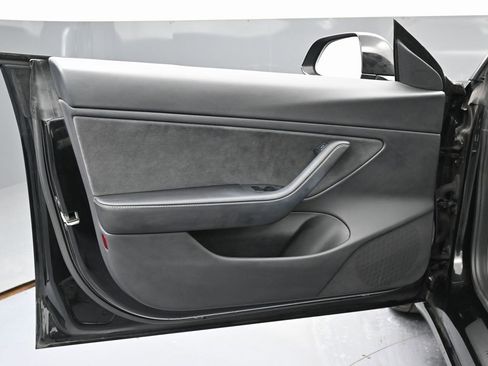 Used 2021 Tesla Model 3 Long Range image 43