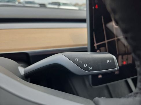 Used 2023 Tesla Model 3 Standard Range RWD image 34