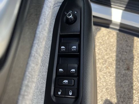 Used 2022 Jeep Compass Latitude w/ Convenience Group image 25