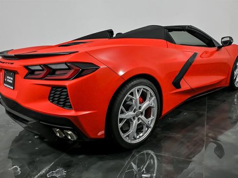 Used 2021 Chevrolet Corvette Stingray Convertible w/ 1LT image 11