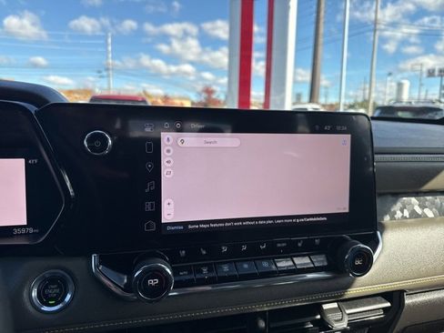 Used 2023 Chevrolet Colorado ZR2 w/ ZR2 Convenience Package III image 29