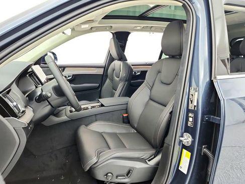 New 2026 Volvo XC90 T8 Ultra w/ Lounge Package image 34