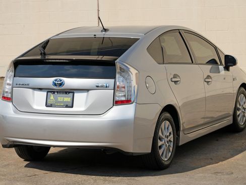 Used 2014 Toyota Prius Prime Plug-In Hybrid FWD image 46