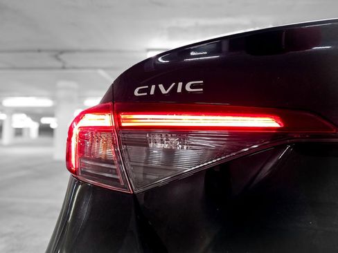 Certified 2025 Honda Civic LX image 7