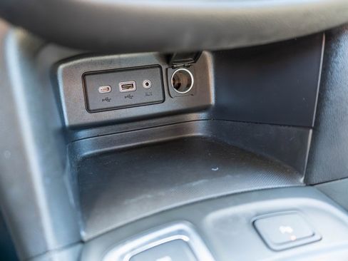 Used 2022 Chevrolet Equinox LT image 31