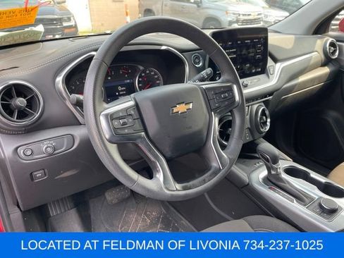 Used 2024 Chevrolet Blazer LT w/ Convenience Package FWD image 7
