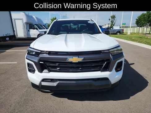 Used 2026 Chevrolet Colorado LT w/ LT Convenience Package AWD/4WD image 2
