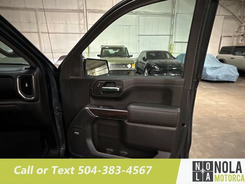 Used 2019 GMC Sierra 1500 SLT w/ SLT Premium Plus Package RWD image 28