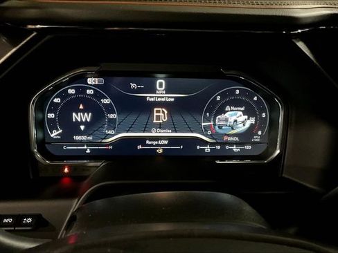 Used 2024 GMC Sierra 2500 AT4 w/ Technology Package image 24