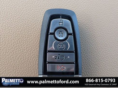 Used 2023 Ford F250 Lariat w/ Lariat Ultimate Package AWD/4WD image 29