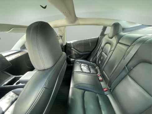 Used 2023 Tesla Model 3 Standard Range RWD image 11