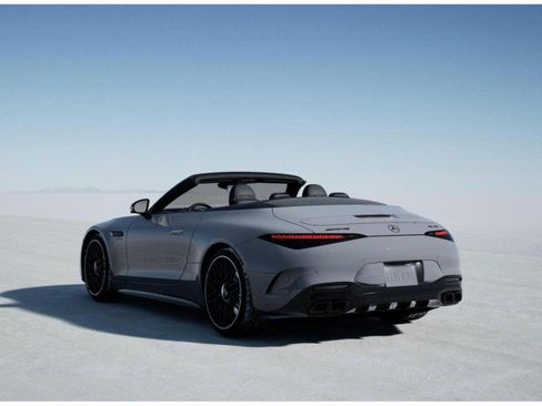 Used 2022 Mercedes-Benz SL 55 AMG 4MATIC image 27