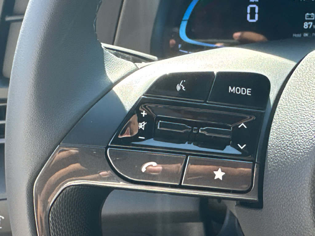 New 2026 Hyundai Elantra Sport FWD image 19