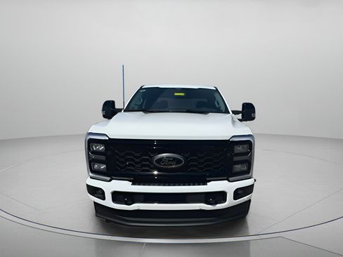 New 2025 Ford F250 Lariat w/ Lariat Ultimate Package image 8