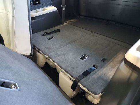 Used 2025 Hyundai Santa Fe SEL image 11