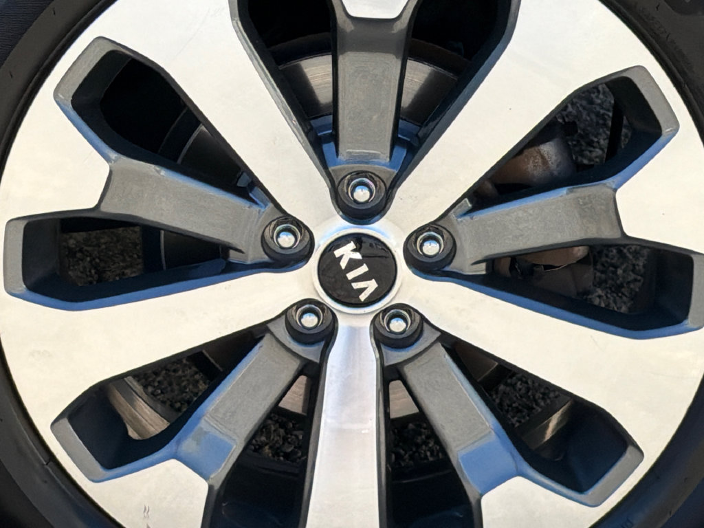 Used 2021 Kia Telluride S AWD/4WD image 6