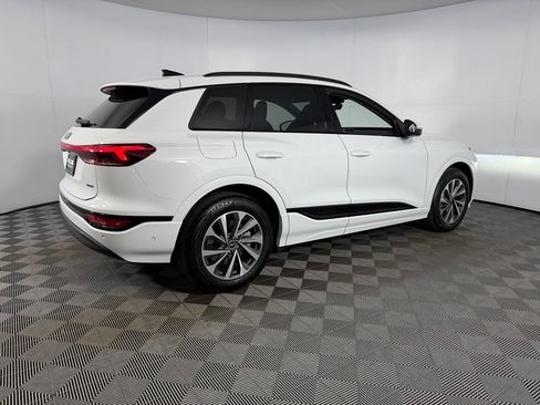 Used 2025 Audi Q6 e-tron Prestige w/ Black Warm Weather Package AWD/4WD image 8
