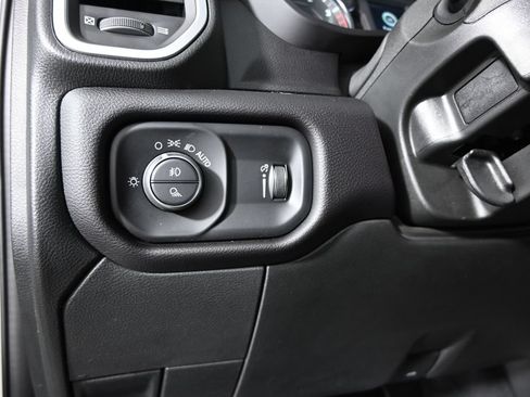 Used 2024 RAM 3500 Big Horn w/ Towing Technology Group AWD/4WD image 23