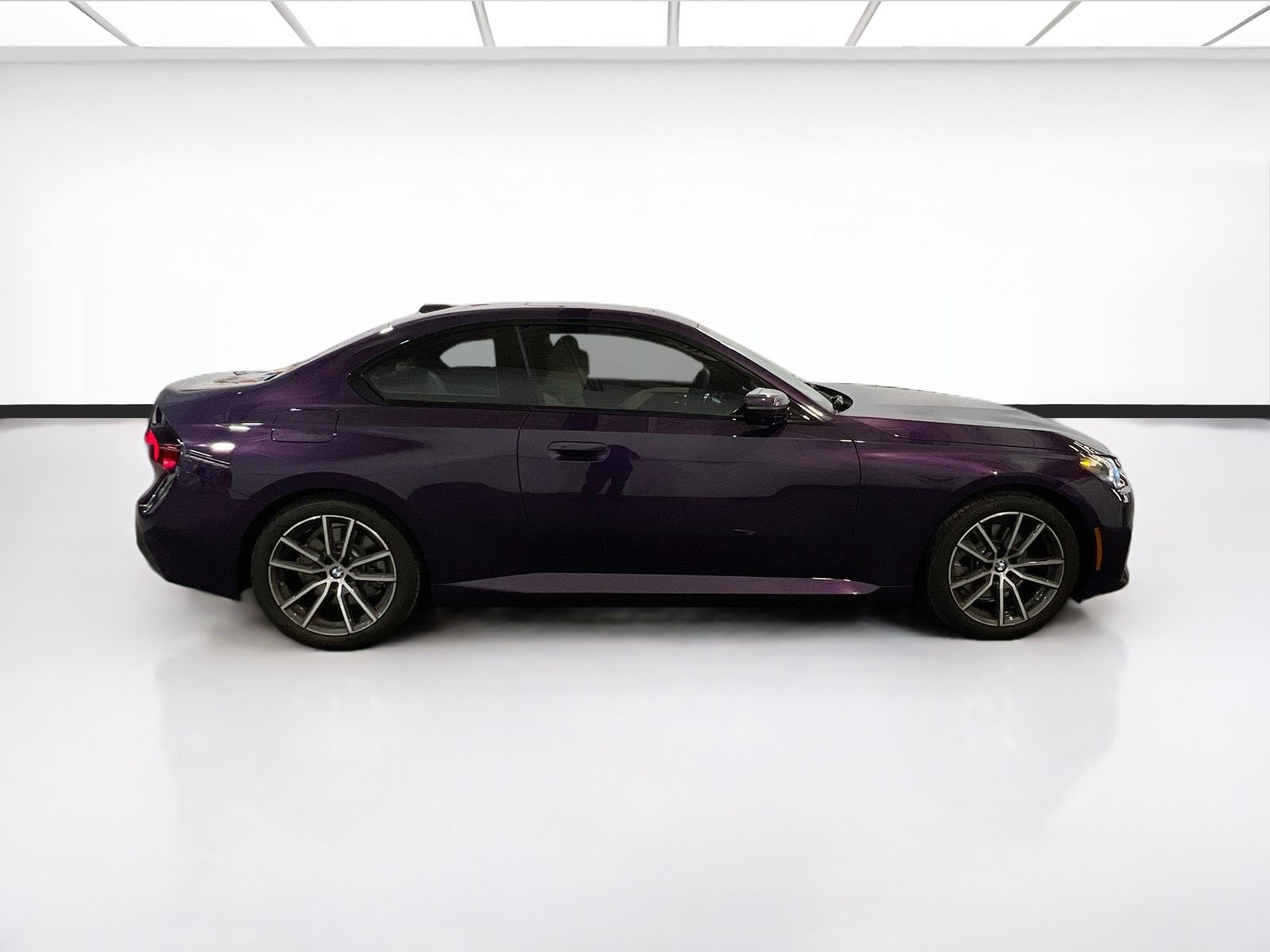 Used 2026 BMW 230i Coupe w/ Convenience Package RWD image 24