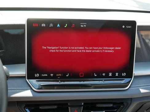 Certified 2025 Volkswagen Tiguan SE AWD/4WD image 30