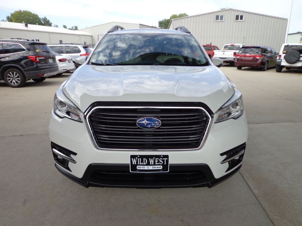 Used 2019 Subaru Ascent Limited AWD/4WD image 2