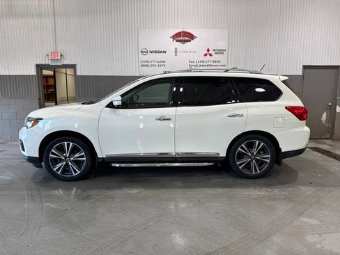 Used 2018 Nissan Pathfinder Platinum w/ Cargo Package AWD/4WD image 7