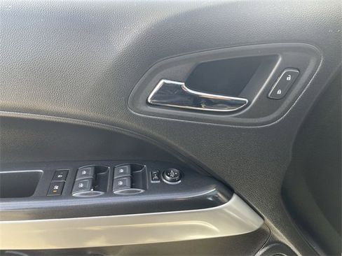 Used 2022 Chevrolet Colorado ZR2 image 20